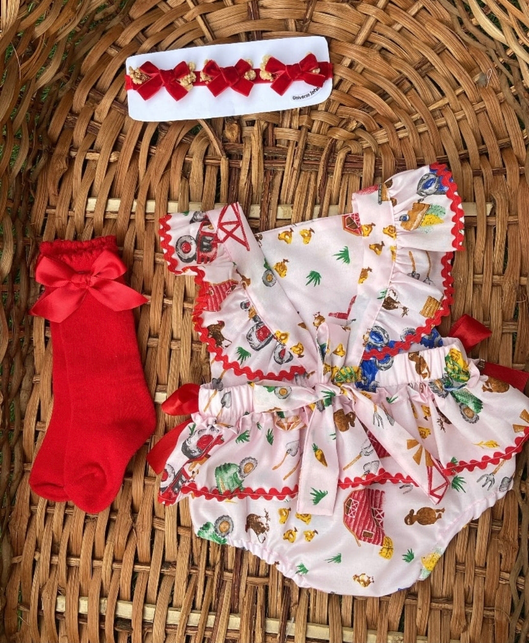 Mameluco estampado granja