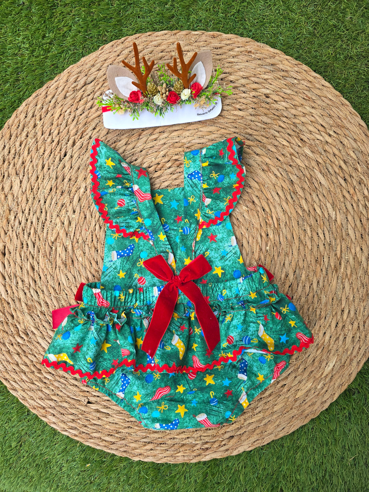 Mameluco estampado navideño