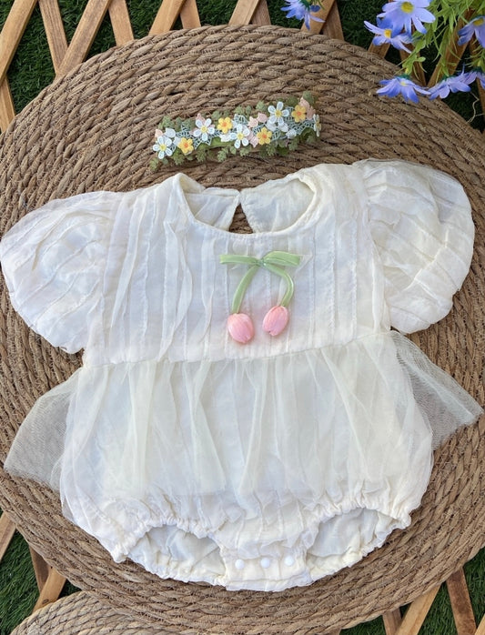 Mameluco tulipan beige